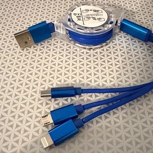 Retractable Multi-USB Charging Cable